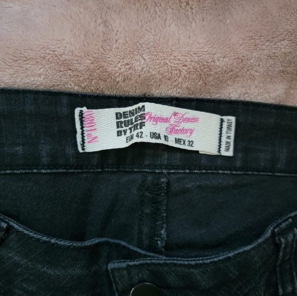 Zara Denim Rules by TRF Jeans Size 10 - Picture 4 of 9